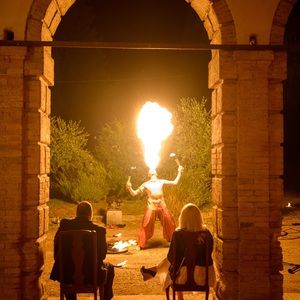 Meet your Posher, Posh